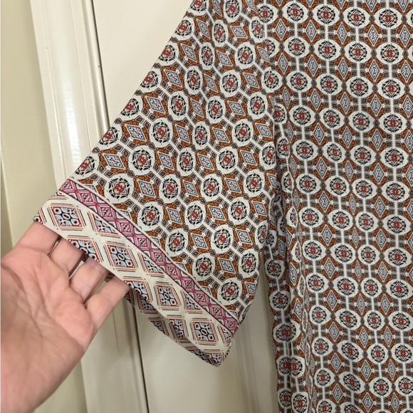 Summer Sale: Max Studio Red and White Boxy Button Down Blouse (read description) - Picture 3 of 5